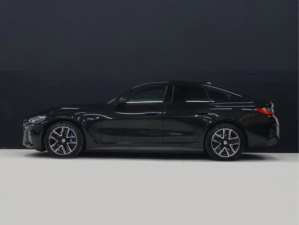 BMW i4 M50 High Executive 84 kWh [SOH 95% uit 2022, foto 2