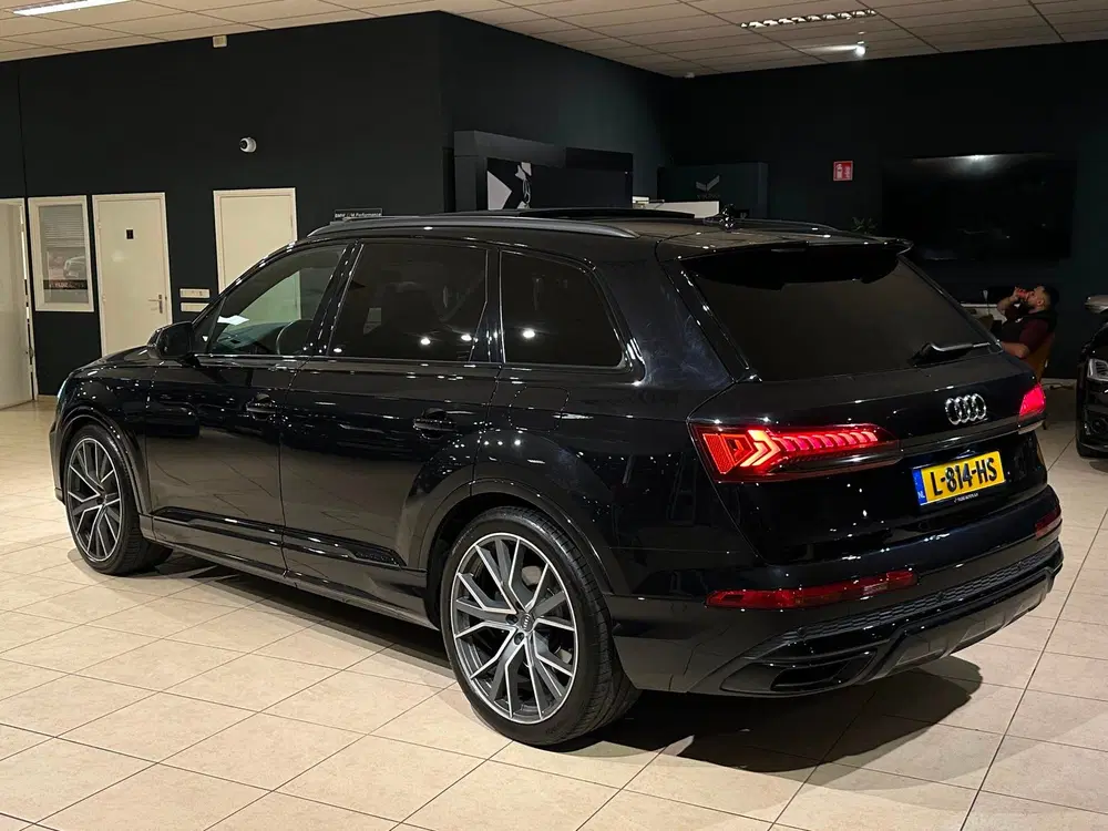 Audi Q7 55 TFSI e Quattro COMPETITION uit 2021, foto 11