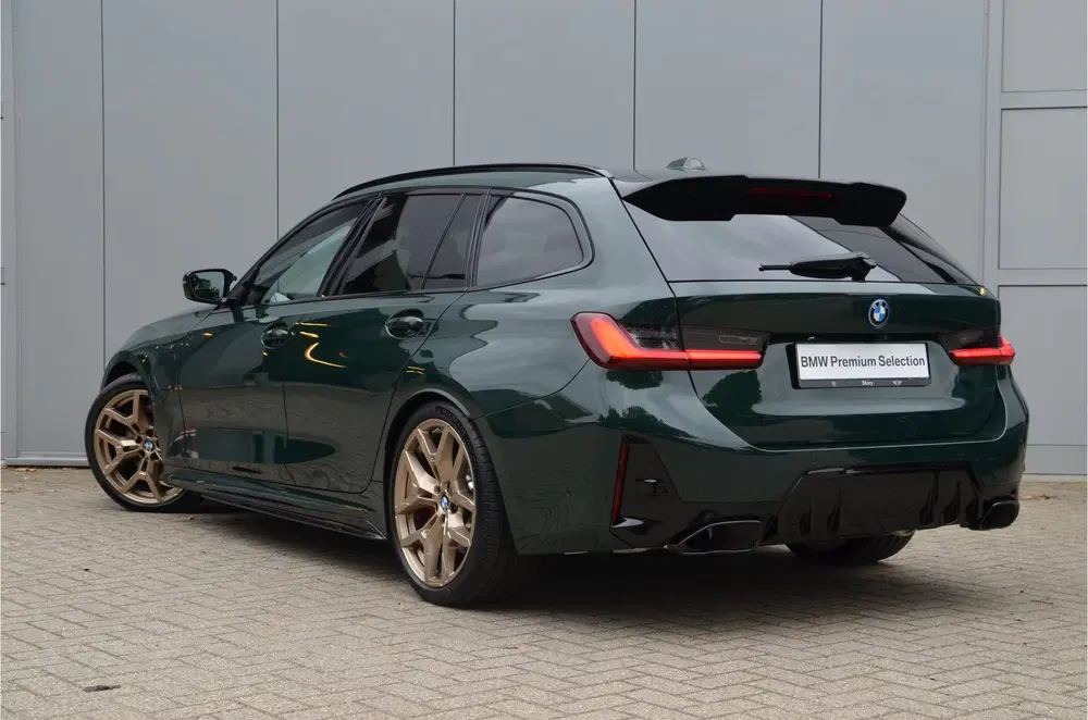 BMW 3-serie 330e M Sport Automaat uit 2026, foto 4