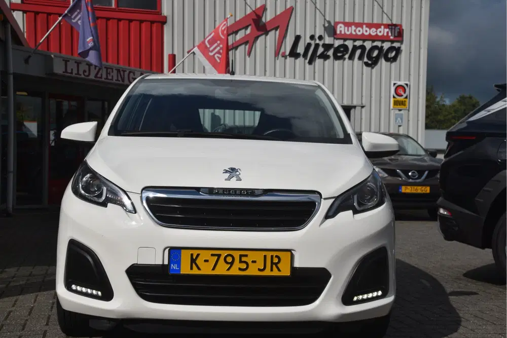 Peugeot 108 1.0 e-VTi Active Carplay uit 2021, foto 11