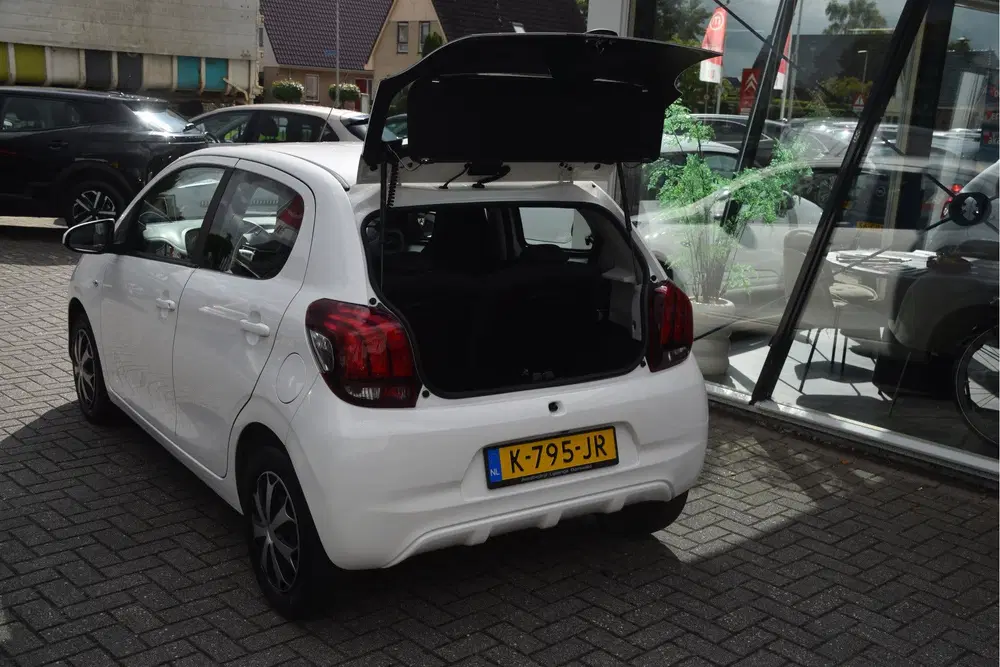 Peugeot 108 1.0 e-VTi Active Carplay uit 2021, foto 12