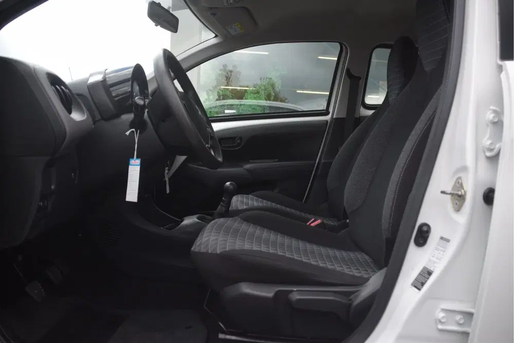 Peugeot 108 1.0 e-VTi Active Carplay uit 2021, foto 6