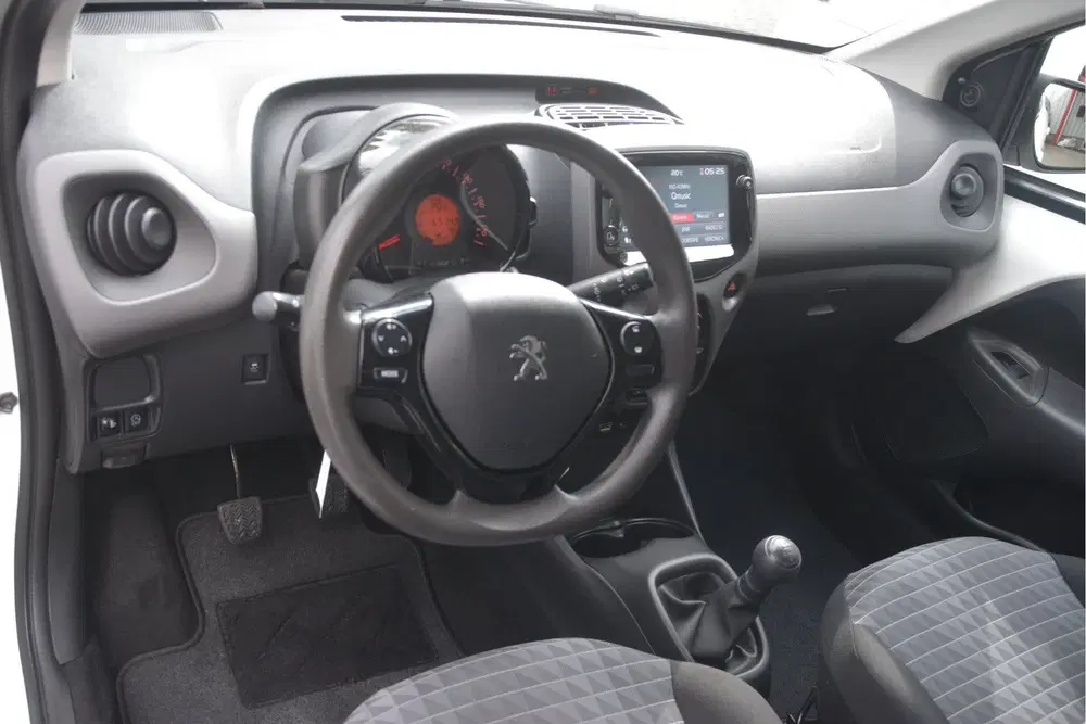 Peugeot 108 1.0 e-VTi Active Carplay uit 2021, foto 8