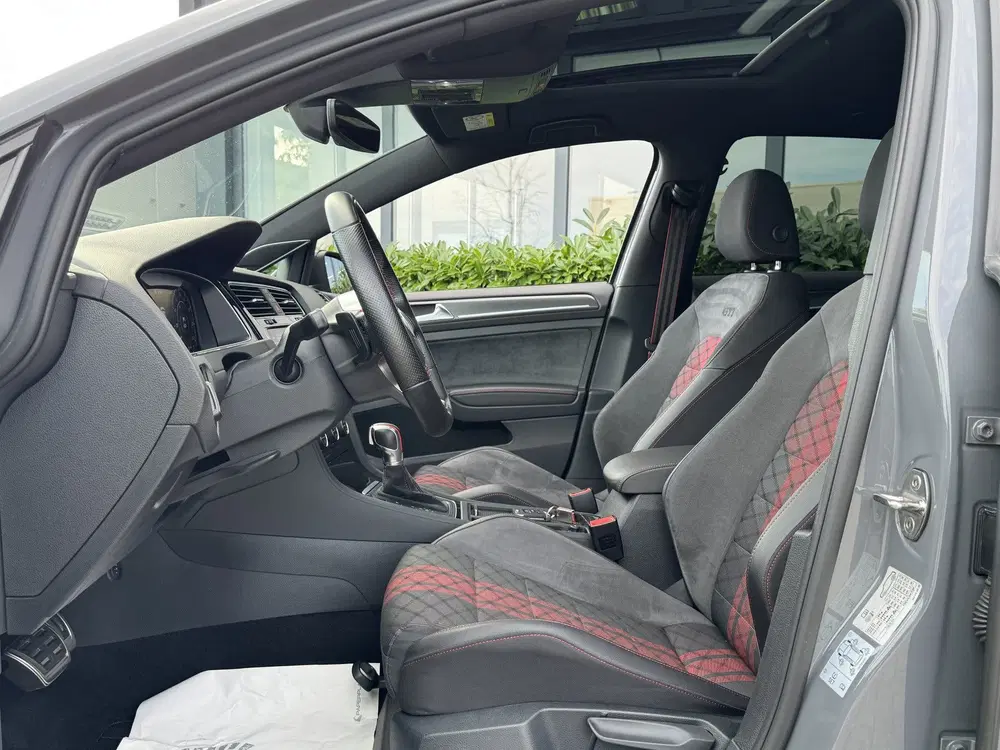 Volkswagen Golf 7 uit 2019, foto 7