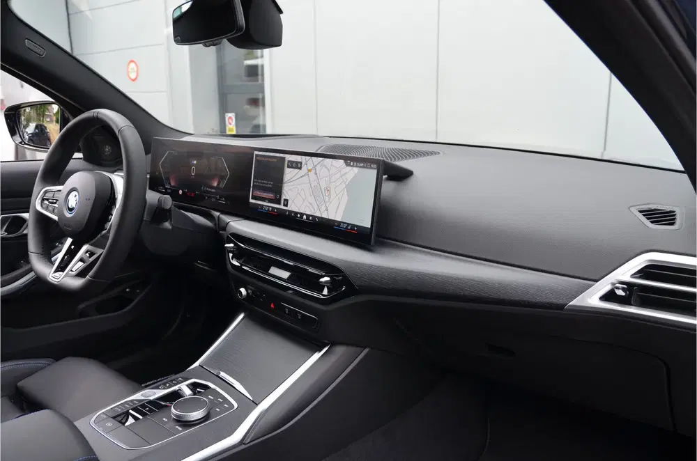 BMW 3-serie 330e M Sport Automaat uit 2026, foto 9