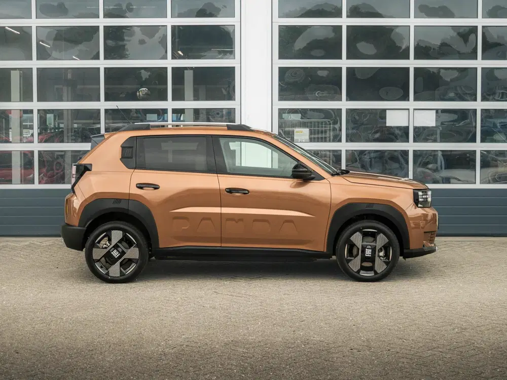 Fiat Grande Panda La Prima 44 kWh uit 2025, foto 7