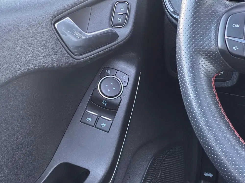 Ford Fiesta 1.0 EcoBoost ST-Line Pano Nieuwe Riem uit 2019, foto 14