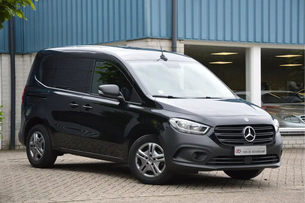 Mercedes-Benz Citan 113 L1 Pro NAVI uit 2023, foto 2