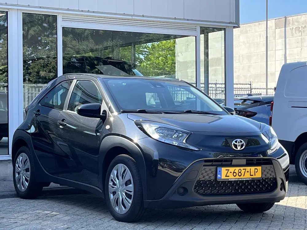 Toyota Aygo X 1.0 VVT-i MT Play SLECHTS 32.705KM uit 2024, foto 4