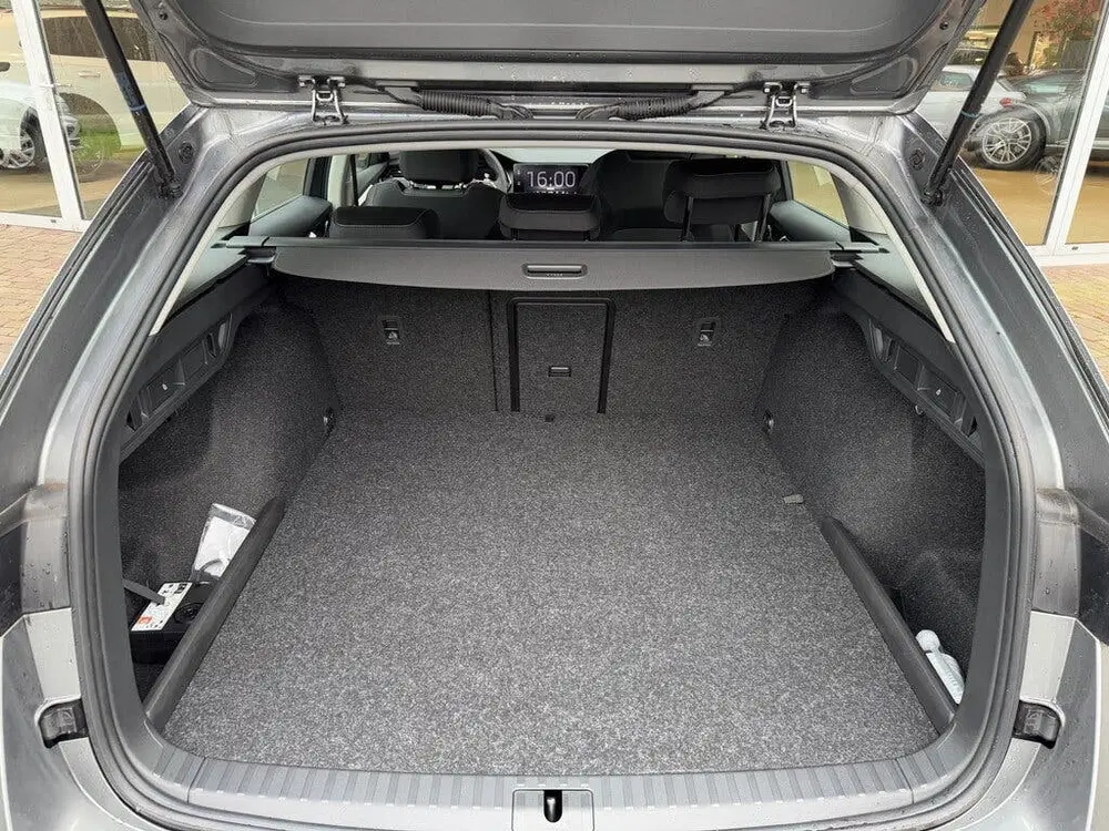 Skoda Octavia 1.4 TSI iV PHEV Style uit 2024, foto 10