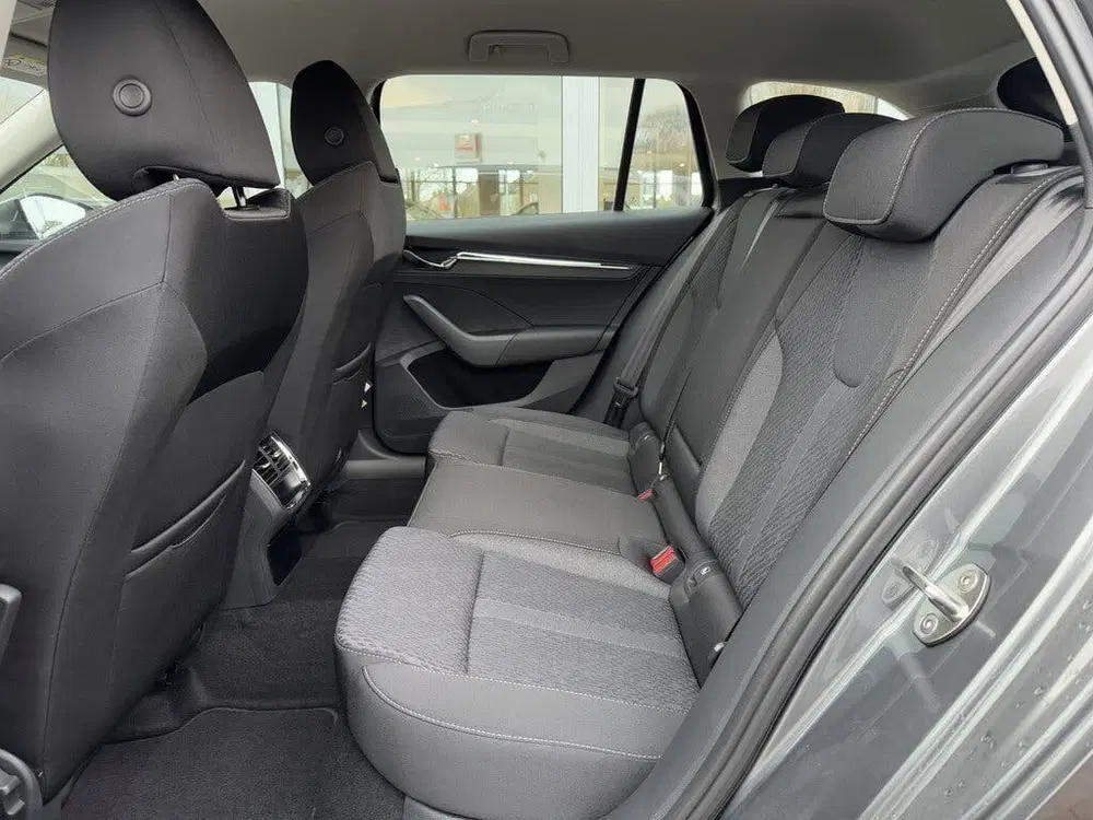 Skoda Octavia 1.4 TSI iV PHEV Style uit 2024, foto 13
