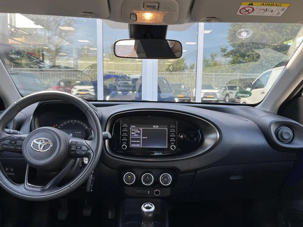 Toyota Aygo X 1.0 VVT-i MT Play uit 2024, foto 12
