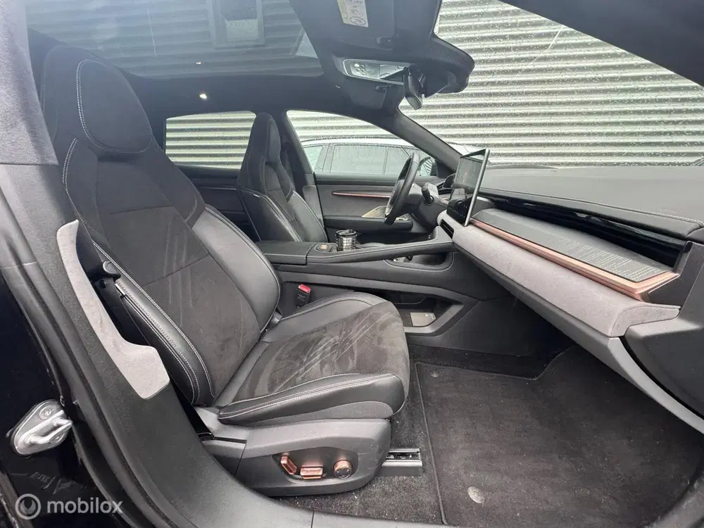 Zeekr 001 AWD Performance 100 kWh uit 2025, foto 8
