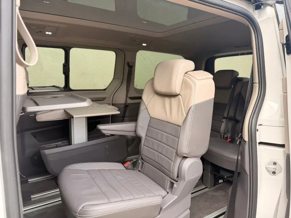 Volkswagen Multivan VW Multivan 1.4 eHybrid L2H1 Leder Pano IQ uit 2022, foto 12