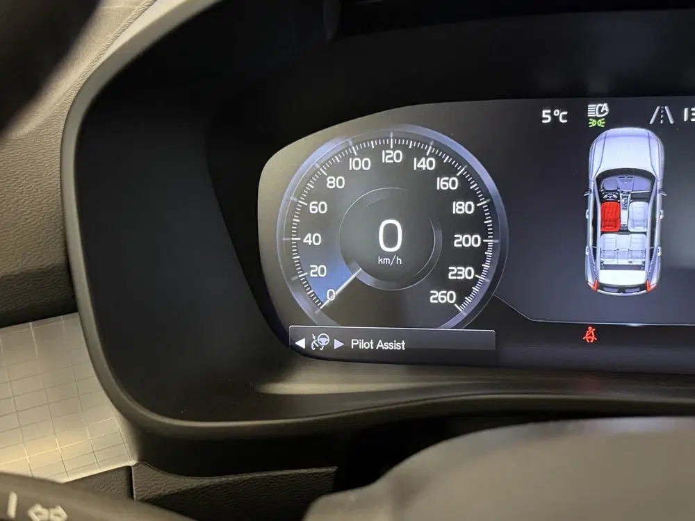 Volvo XC40 1.5 T5 Twin Engine Momentum Pro Adaptive C uit 2020, foto 14