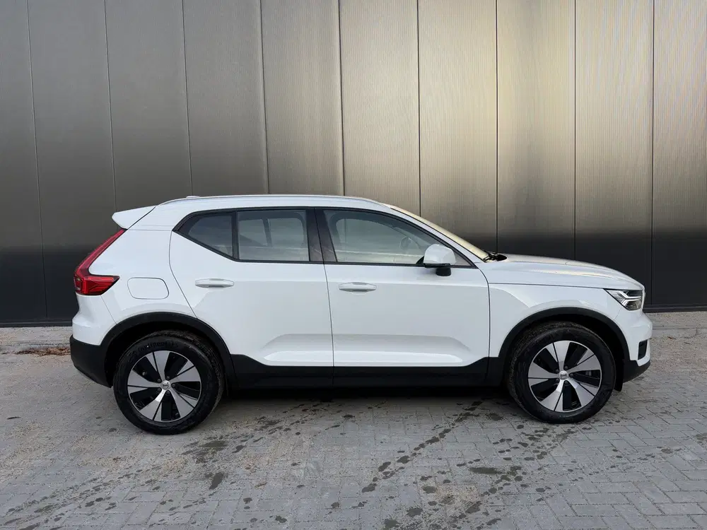 Volvo XC40 1.5 T5 Twin Engine Momentum Pro Adaptive C uit 2020, foto 4