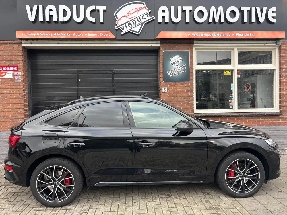 Audi Q5 55 TFSI e S edition Pano Luchtvering uit 2021, foto 7