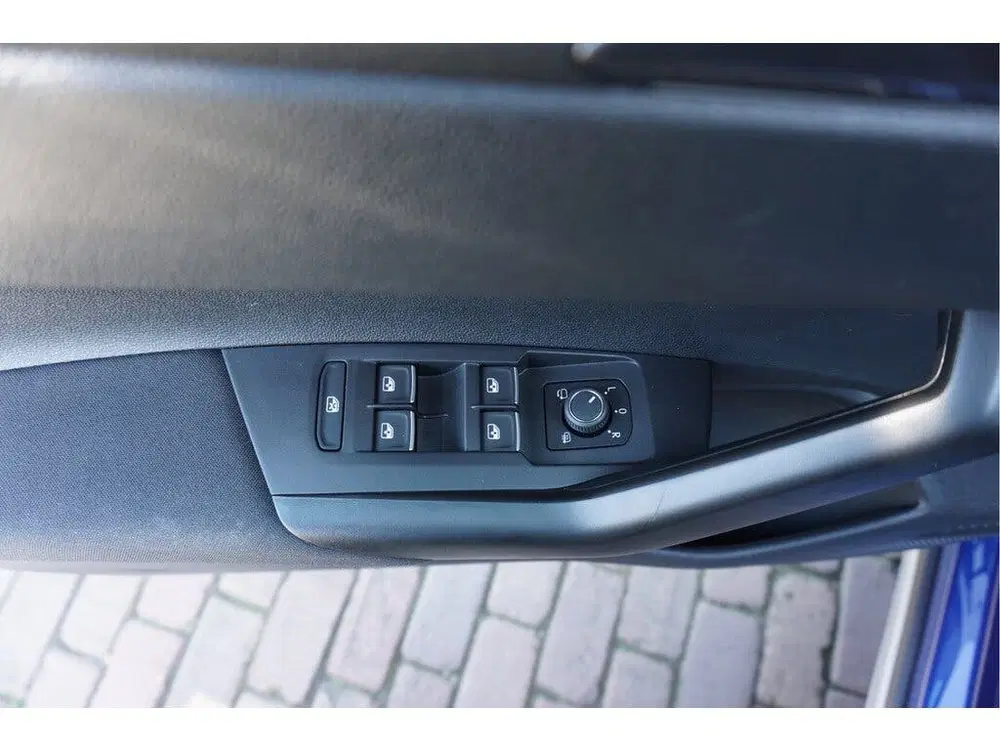 Volkswagen Taigo 1.0 TSI Style uit 2022, foto 14