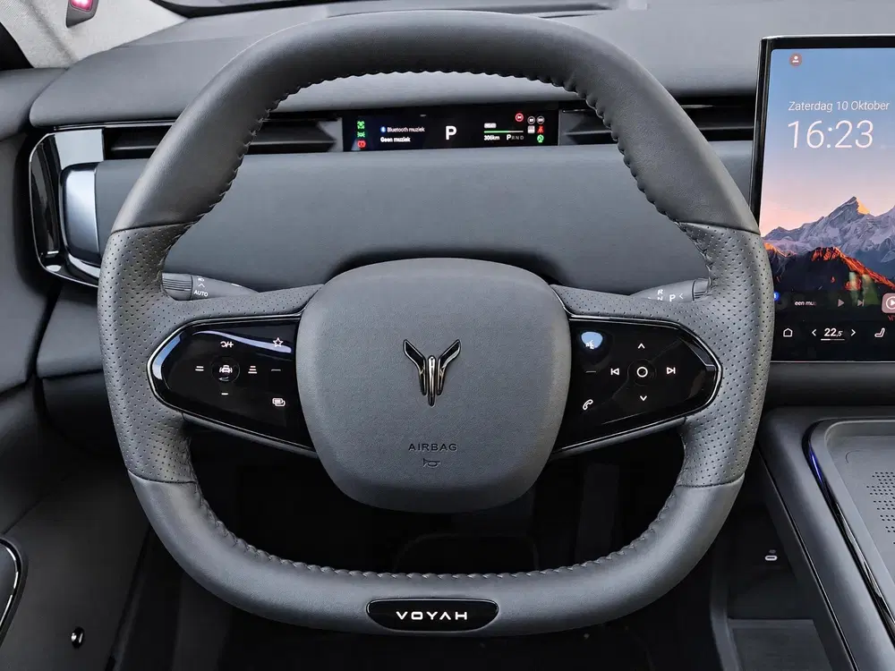 Voyah Courage Business Edition 80 kWh uit 2026, foto 13