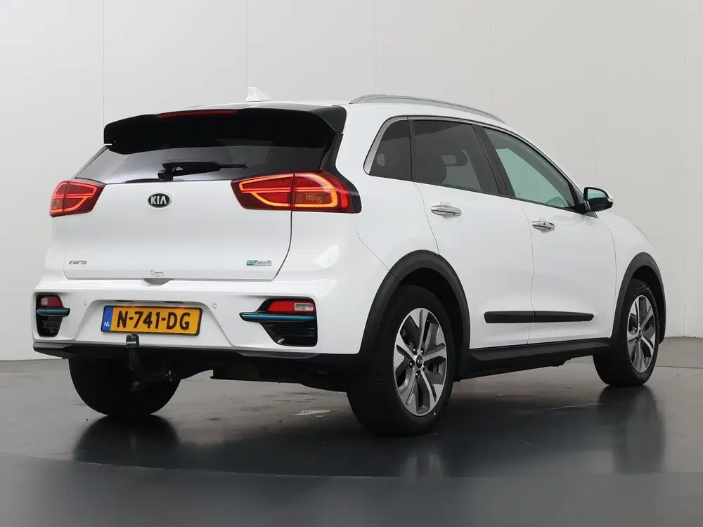 Kia Niro DynamicPlusLine 64 kWh uit 2021, foto 2