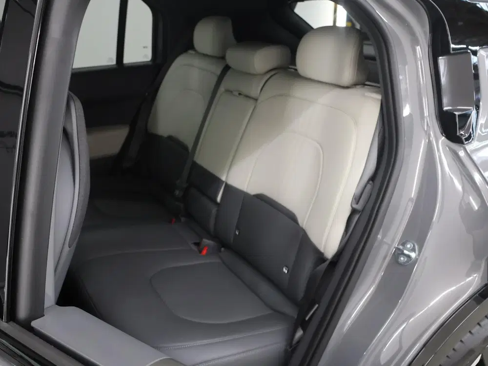 Kia EV3 GT-PlusLine 81.4 kWh uit 2025, foto 11