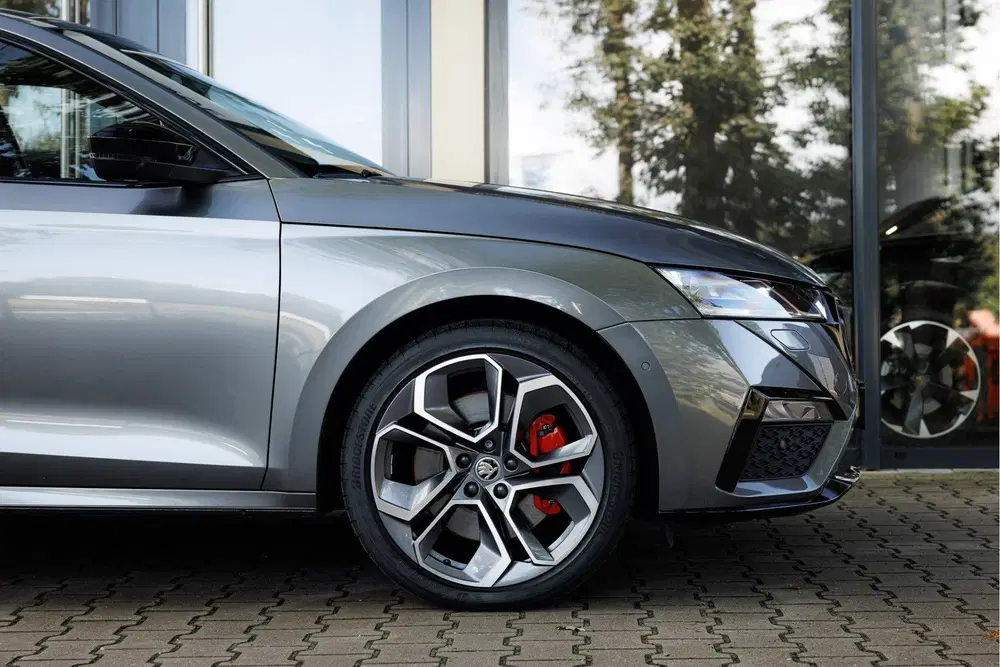 Skoda Octavia 1.4 TSI RS iV PHEV uit 2023, foto 9