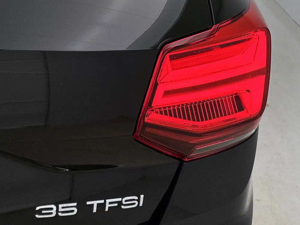 Audi Q2 35 TFSI S Edition 150 PK uit 2023, foto 9