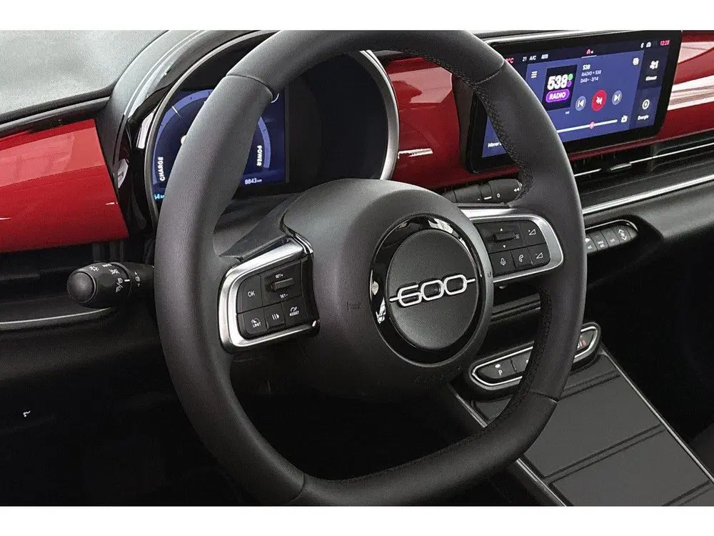 Fiat 600e RED 54 kWh Apple CarPlay Climate Control uit 2025, foto 12