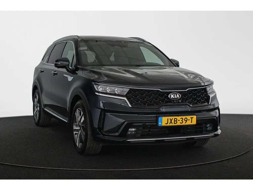 Kia Sorento 1.6 T-GDI Plug-in Hybrid 4WD ExecutiveLine uit 2021, foto 2