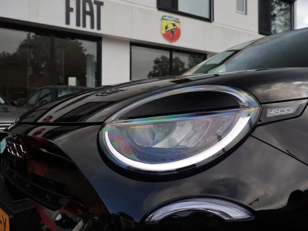 Fiat 600 1.2 Hybrid Turbo Charged 145pk Automaat Ic uit 2026, foto 11