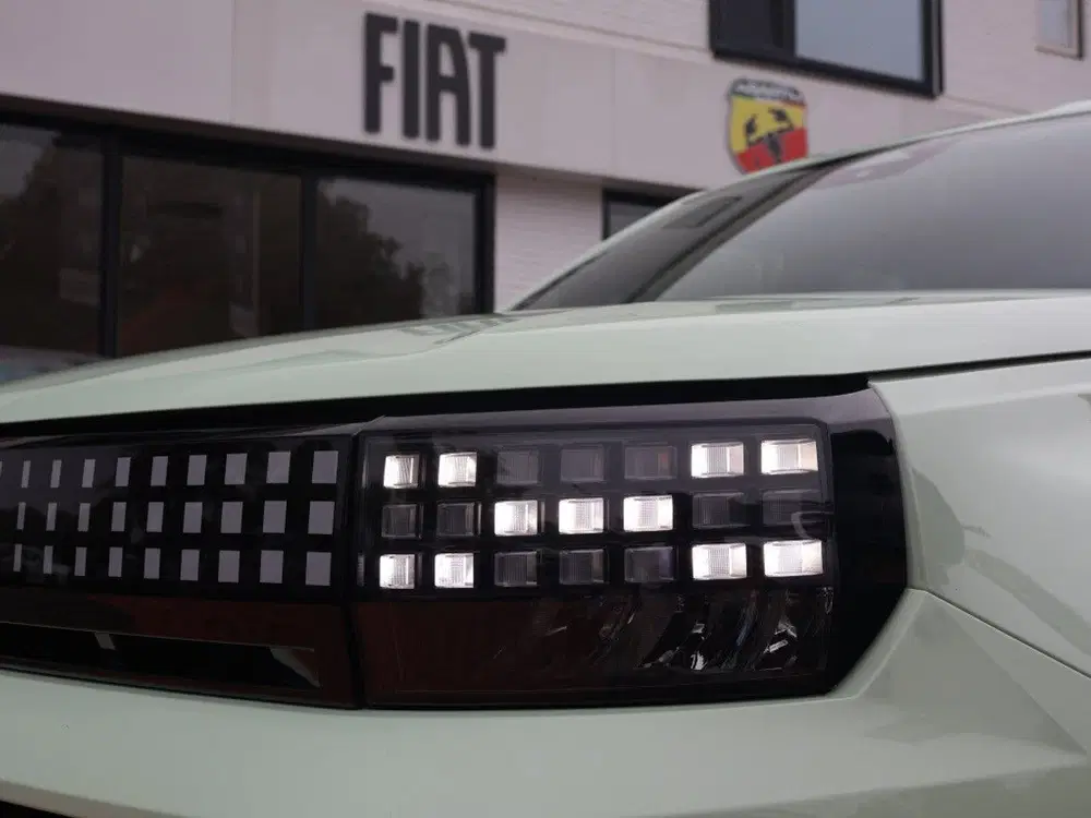 Fiat Grande Panda Mild Hybrid 110PK eDCT6 automaat Icon uit 2026, foto 11