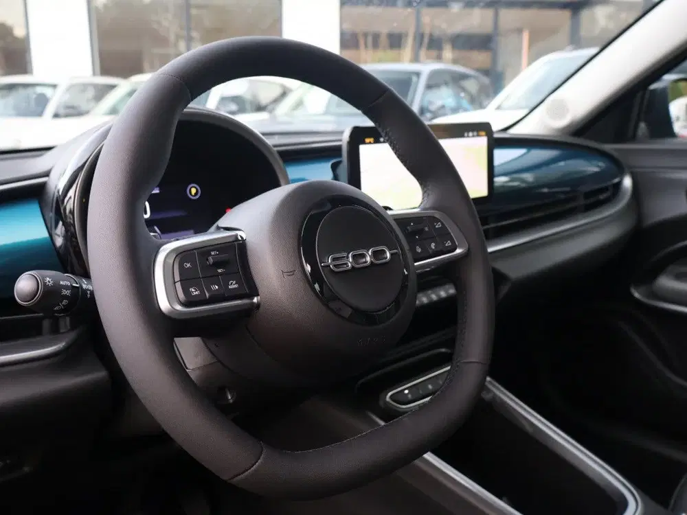 Fiat 600 1.2 Hybrid Turbo Charged 145PK Automaat Ic uit 2026, foto 14