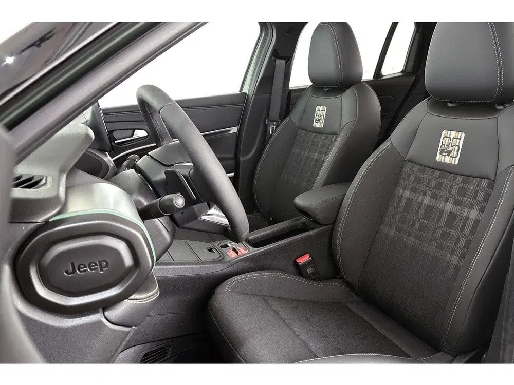 Jeep Avenger 1.2 e-Hybrid 85th Anniversary Facelift Pan uit 2026, foto 6