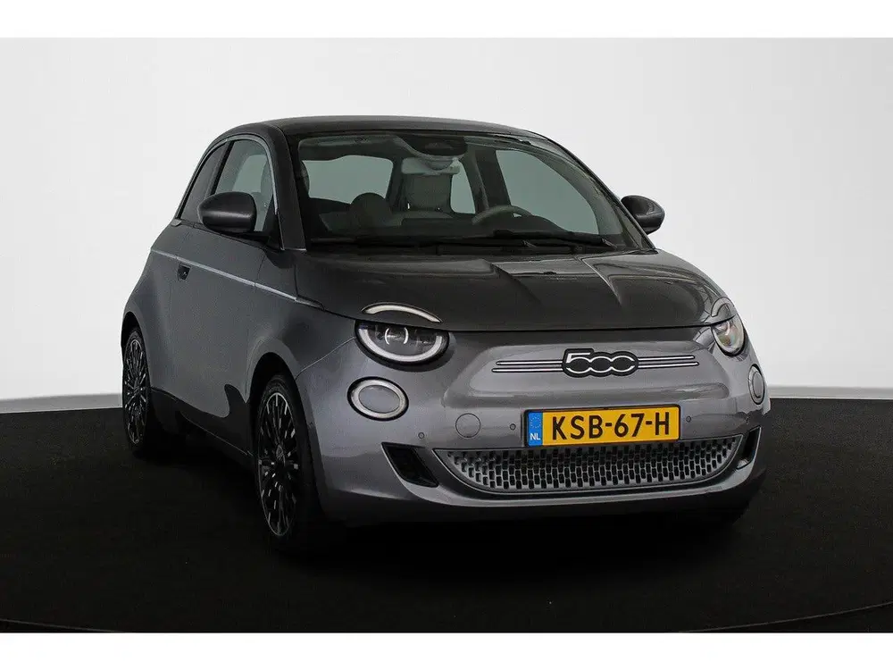 Fiat 500 La Prima 42 kWh Pano Leder Stoelverwarming uit 2023, foto 2