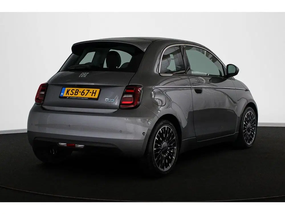 Fiat 500 La Prima 42 kWh Pano Leder Stoelverwarming uit 2023, foto 3