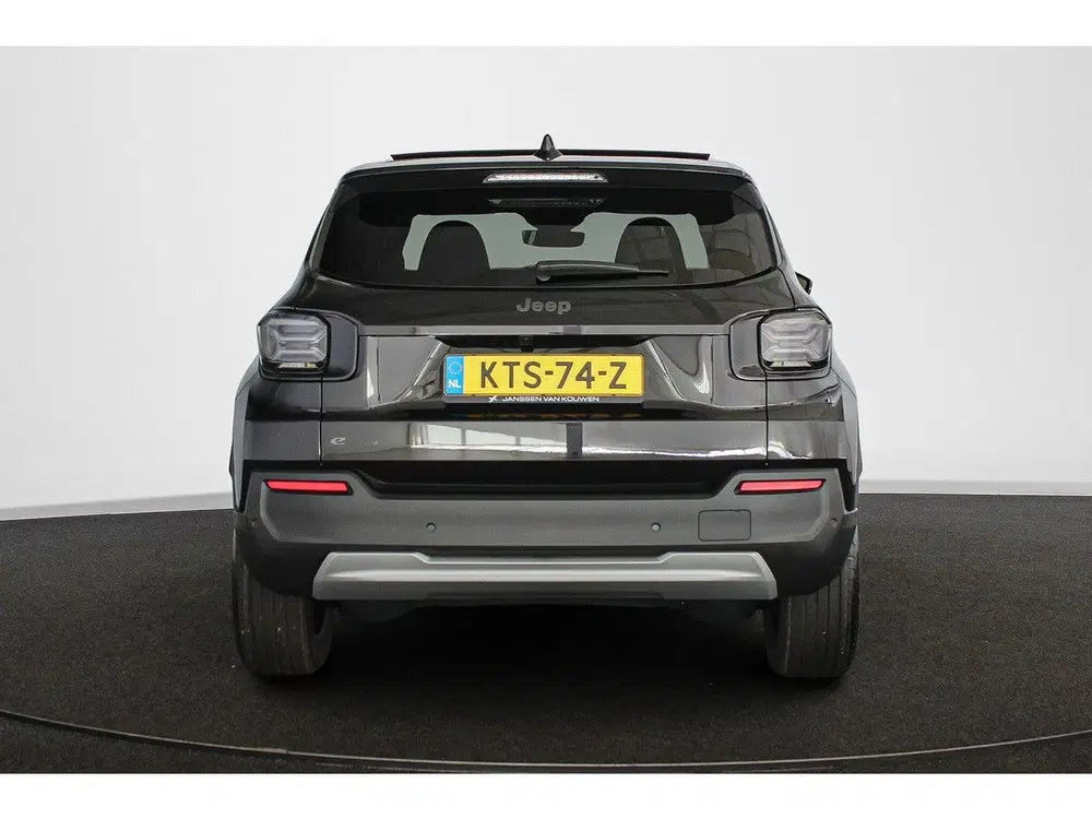 Jeep Avenger Summit 54 kWh Panoramadak Stoelverwarming uit 2026, foto 15