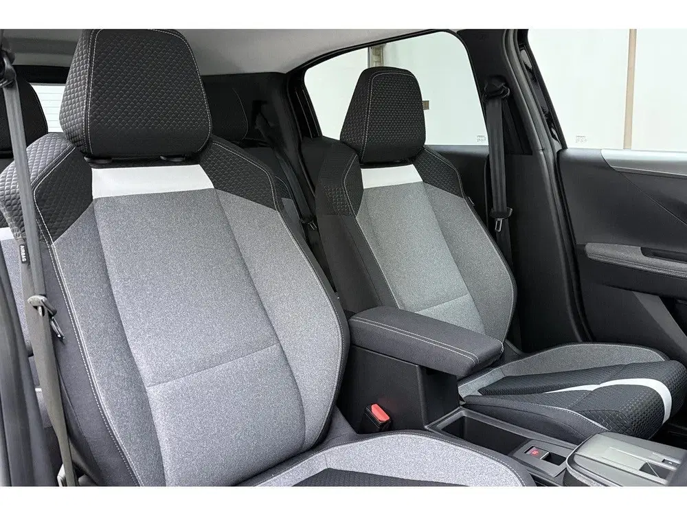 Opel Frontera Electric GS 44 kWh uit 2025, foto 13