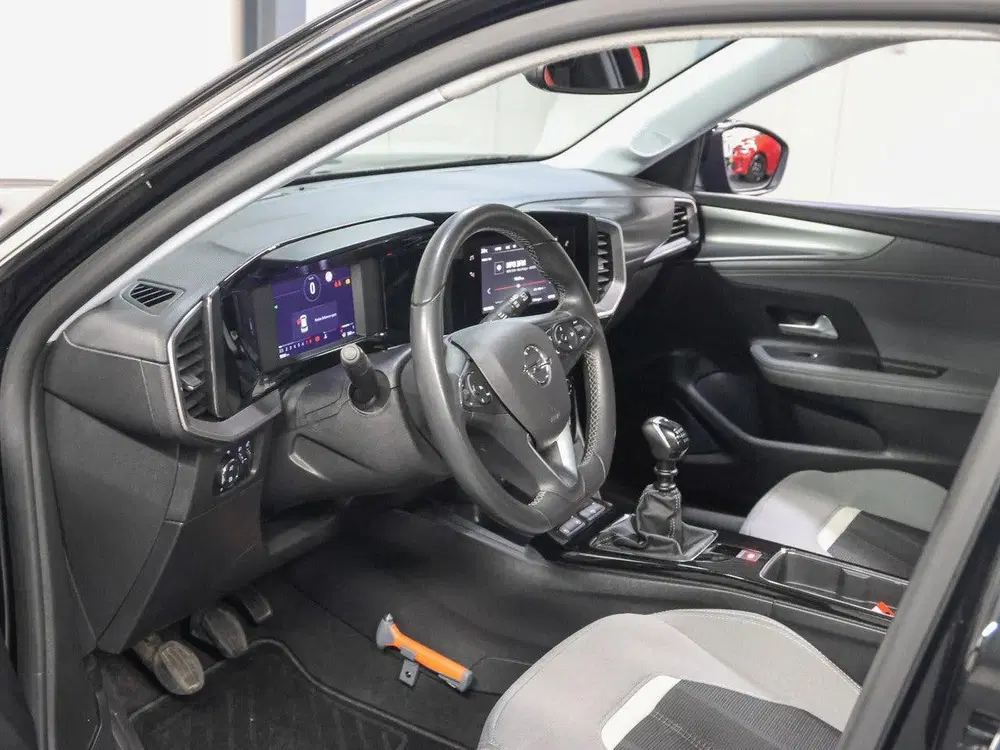 Opel Mokka 100PK Elegance uit 2022, foto 11