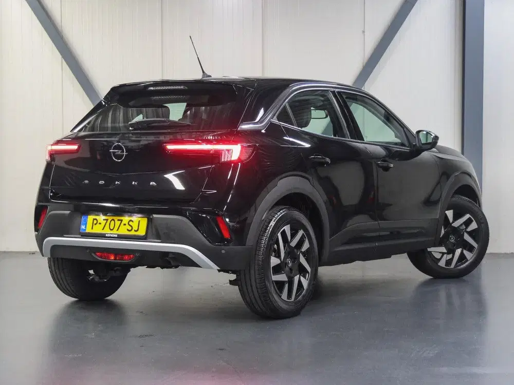 Opel Mokka 100PK Elegance uit 2022, foto 3