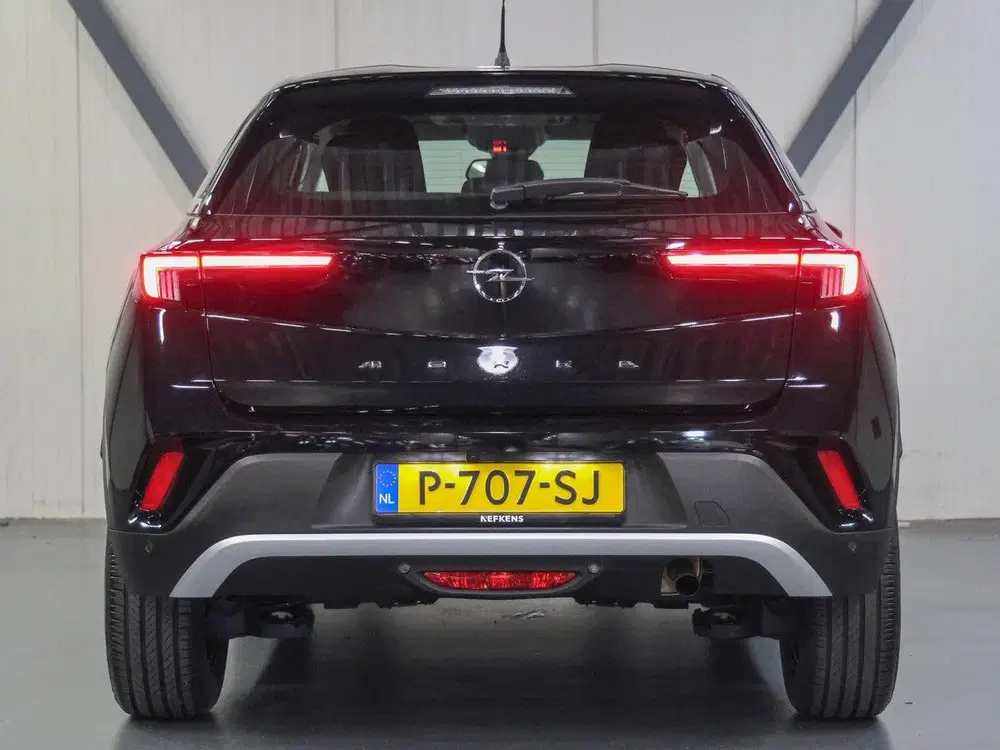 Opel Mokka 100PK Elegance uit 2022, foto 8