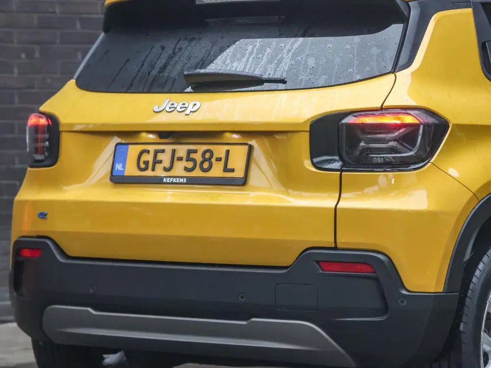 Jeep Avenger Longitude 54kWh 156pk uit 2024, foto 9