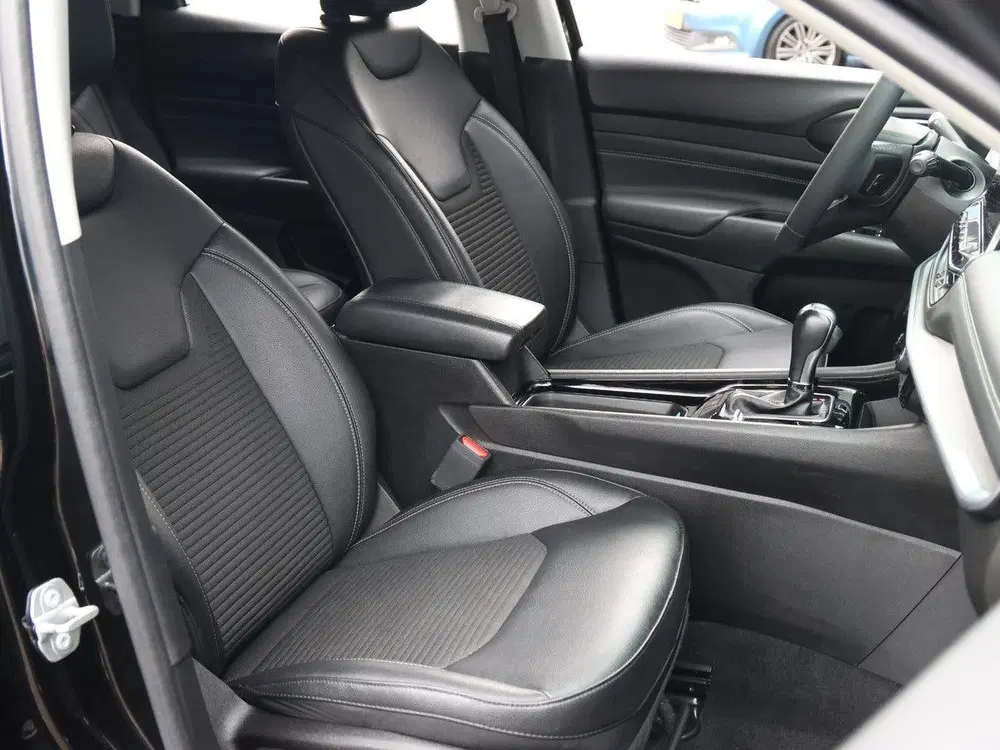 Jeep Compass 240pk Plug-in Hybrid Limited uit 2022, foto 10