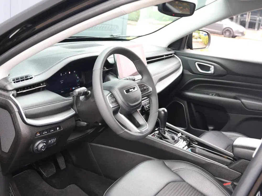 Jeep Compass 240pk Plug-in Hybrid Limited uit 2022, foto 11
