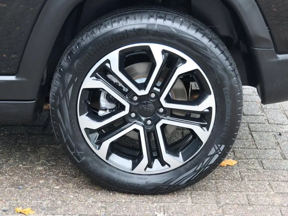 Jeep Compass 240pk Plug-in Hybrid Limited uit 2022, foto 7