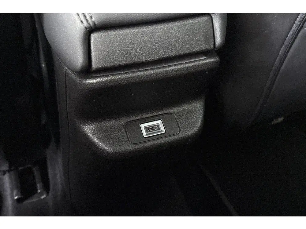 Jeep Avenger 1.2 e-Hybrid Summit Camera Keyless JBL App uit 2025, foto 11