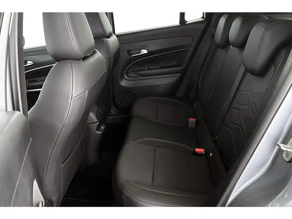 Jeep Avenger 1.2 e-Hybrid Summit Camera Keyless JBL App uit 2025, foto 8