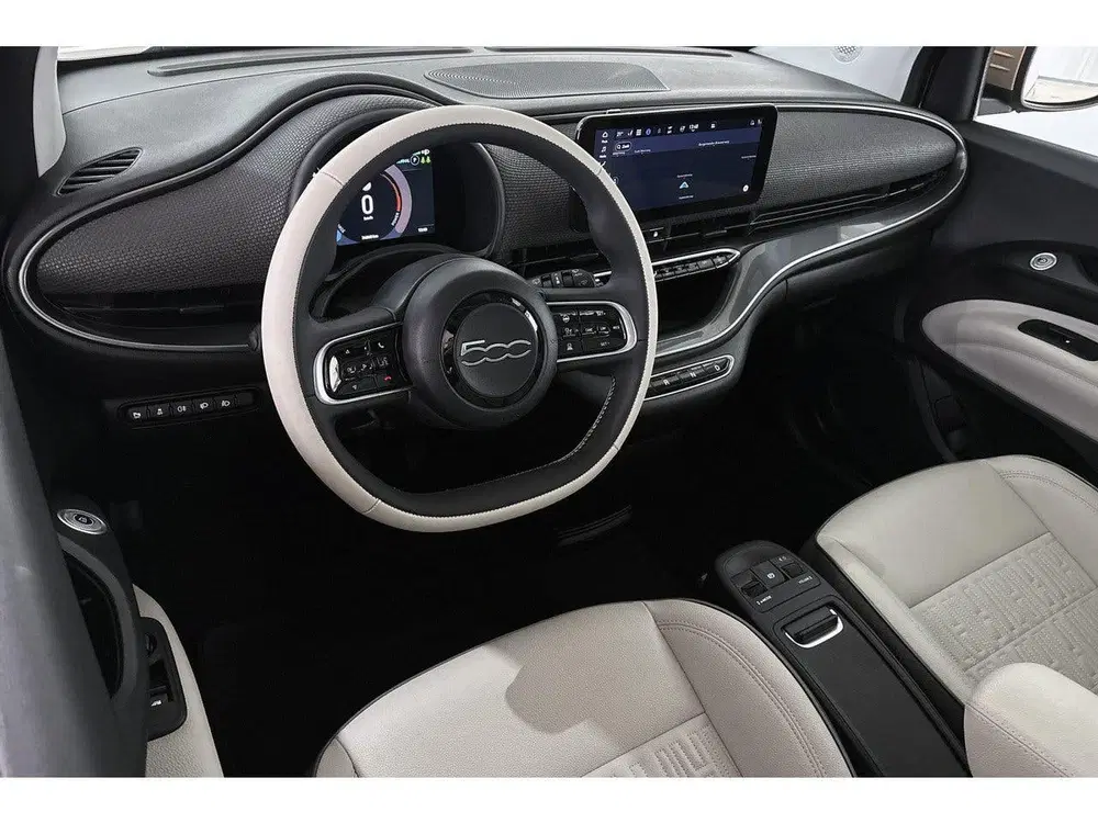 Fiat 500 La Prima 42 kWh Pano Leder Stoelverwarming uit 2024, foto 5