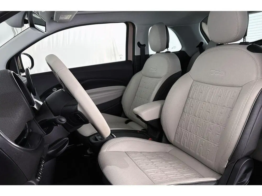 Fiat 500 La Prima 42 kWh Pano Leder Stoelverwarming uit 2024, foto 6