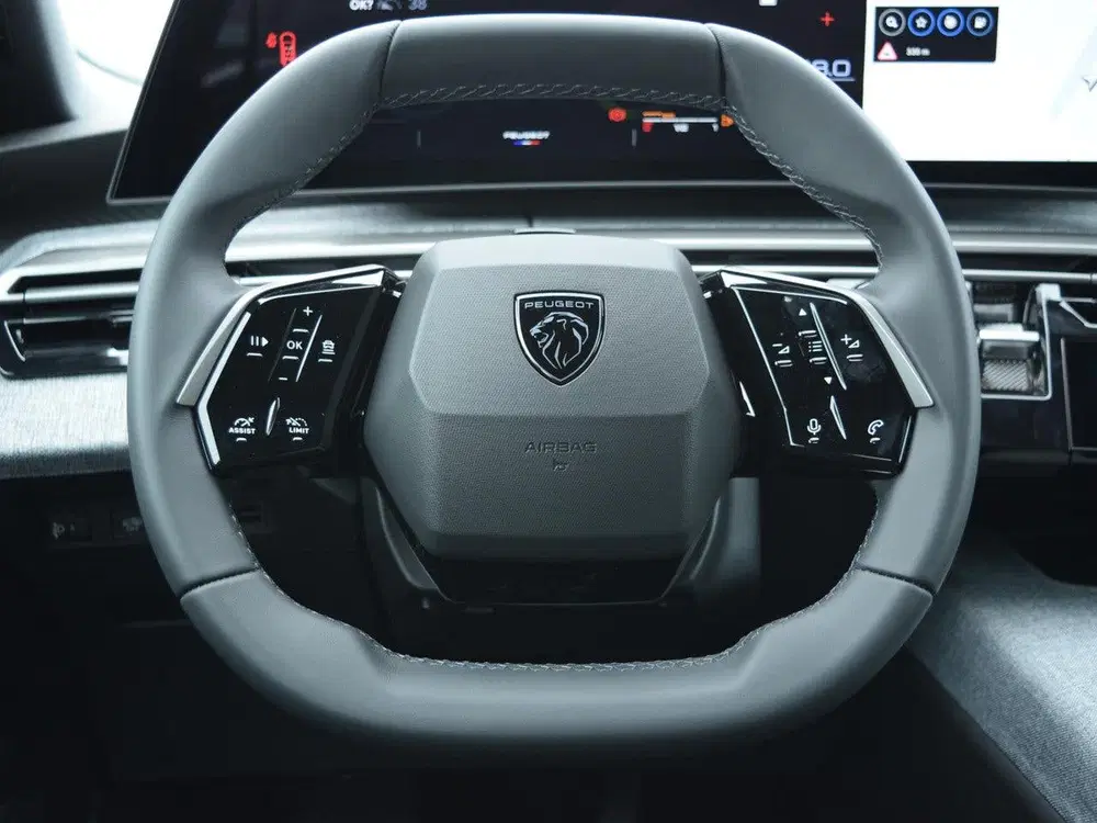 Peugeot 5008 1.2 Hybrid 145 Allure 7p UIT VOORRAAD LEVE uit 2026, foto 7
