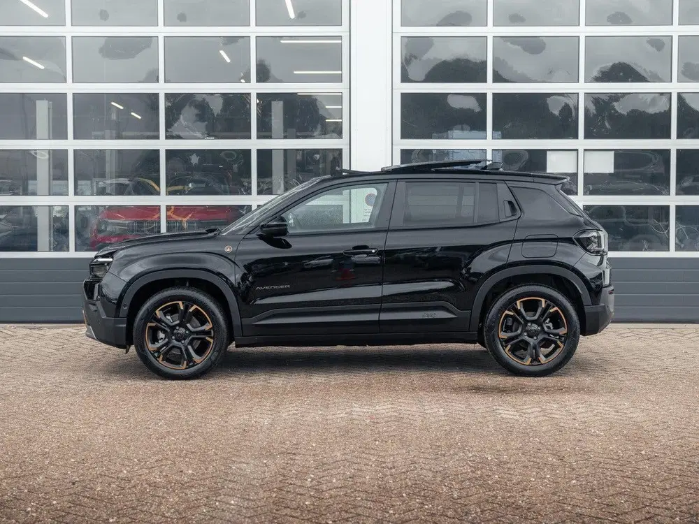 Jeep Avenger 85th Anniversary 54 kWh uit 2026, foto 10